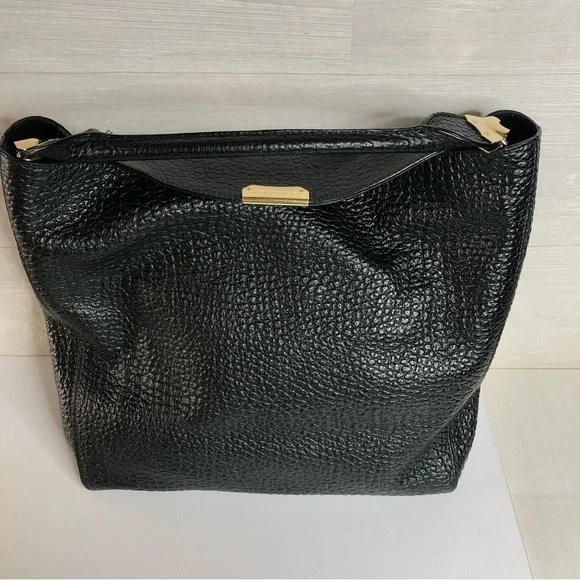 Burberry Lindburn Hobo - Picture 2 of 15